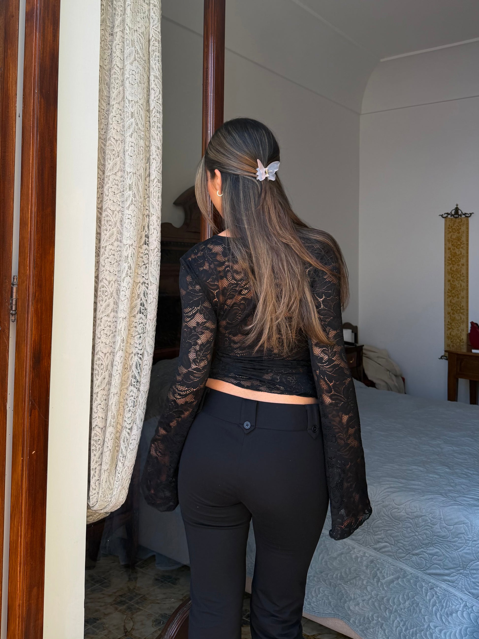 Lua lace top - sort