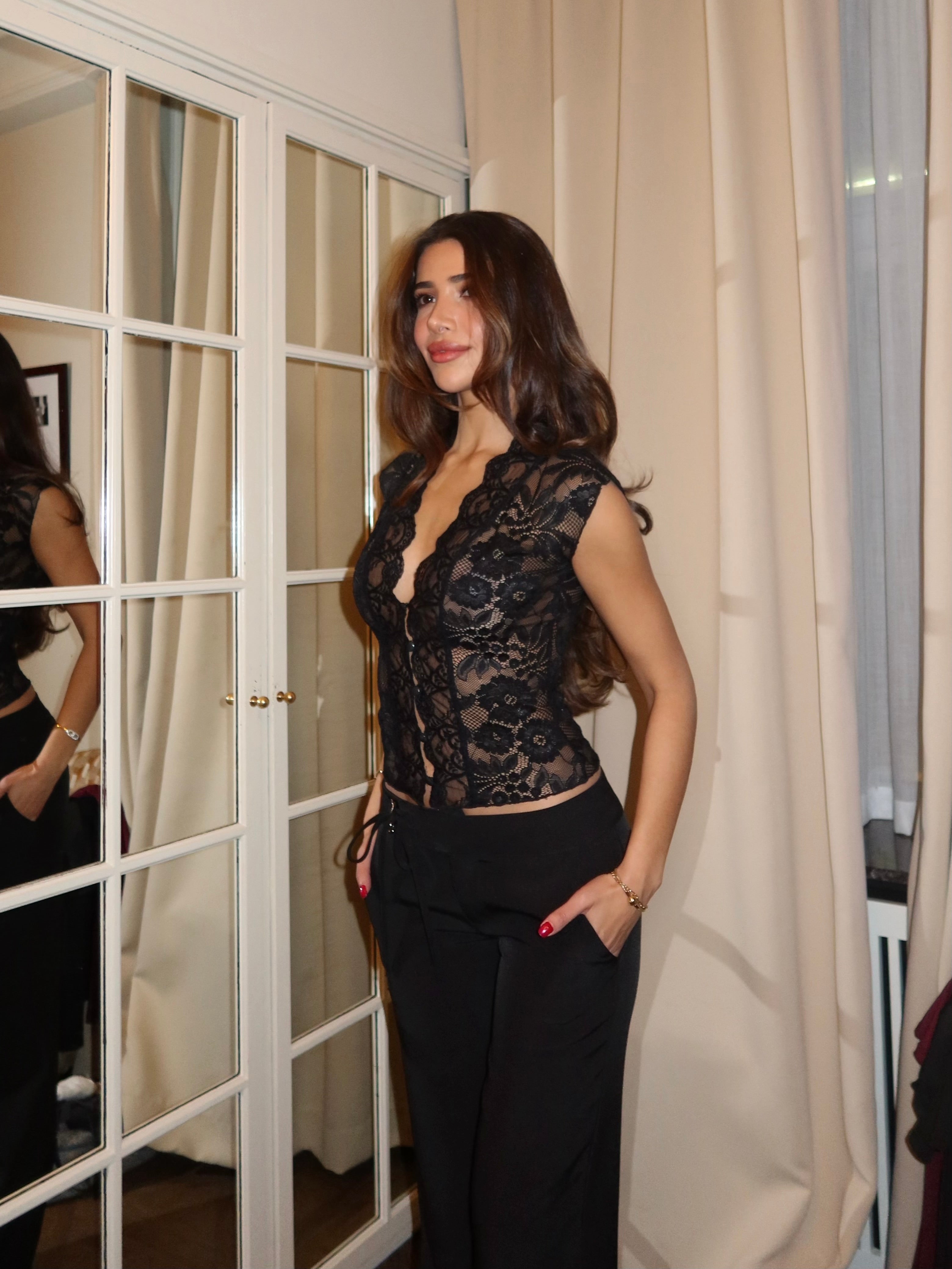 Pretty Luna lace tee - sort