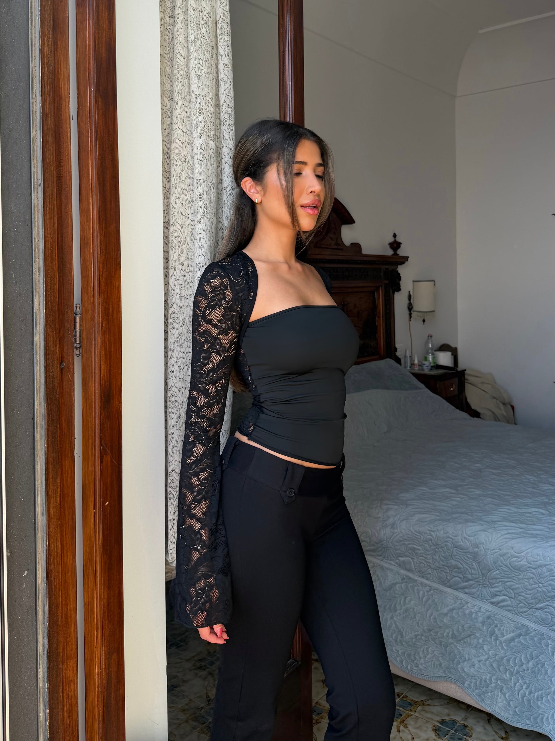 Lua lace top - sort