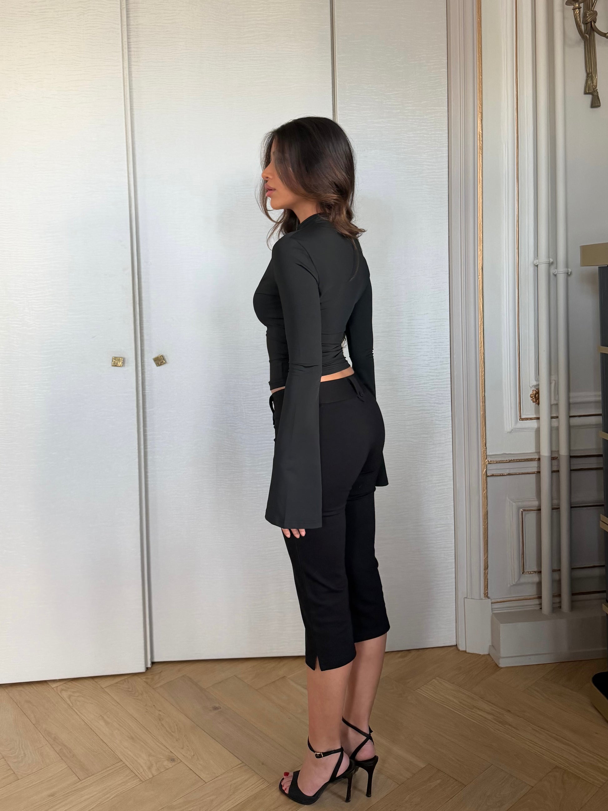 Ava long sleeve top - sort
