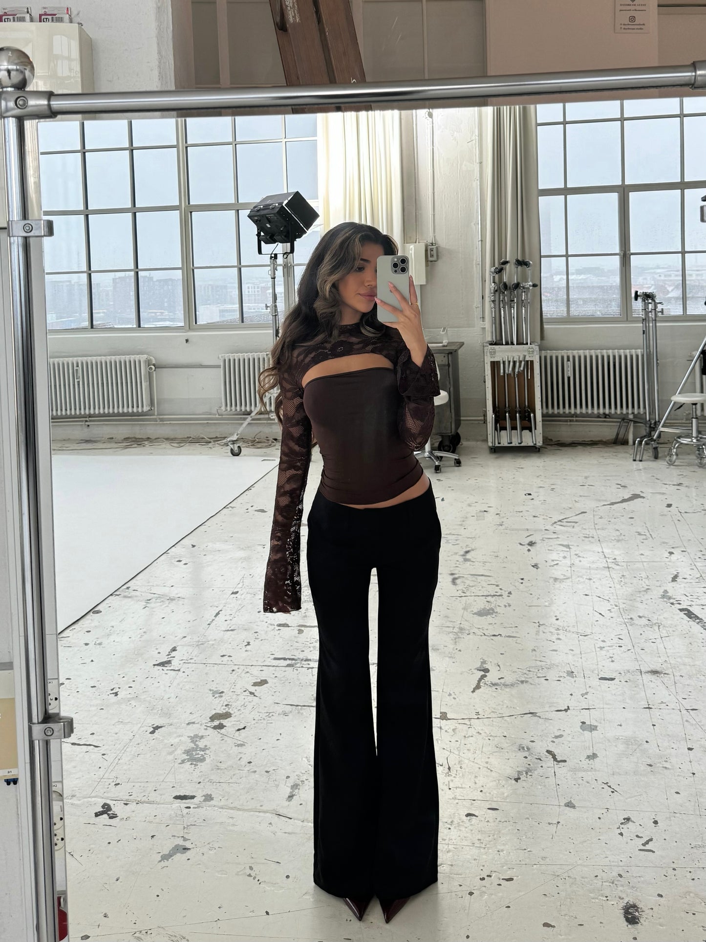 Lara Lace Long Sleeve Top - Dunkelbraun