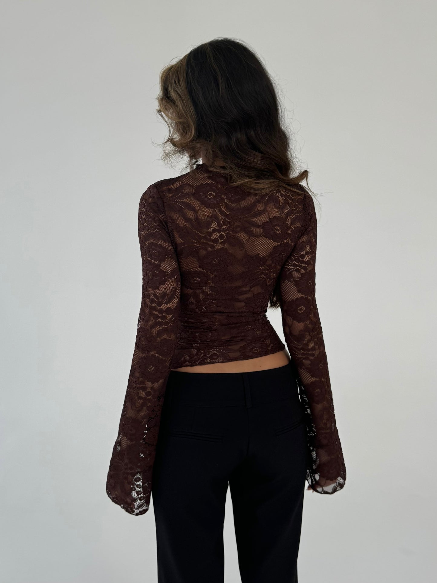 Lara Lace Long Sleeve Top - Dunkelbraun